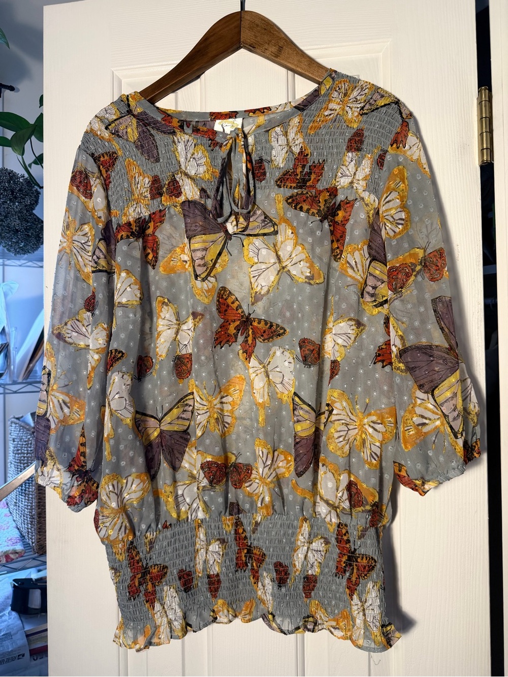 Anthropologie Fig & Flower Butterfly Print Peasant Blouse - Gray & Yellow. Sz 2X